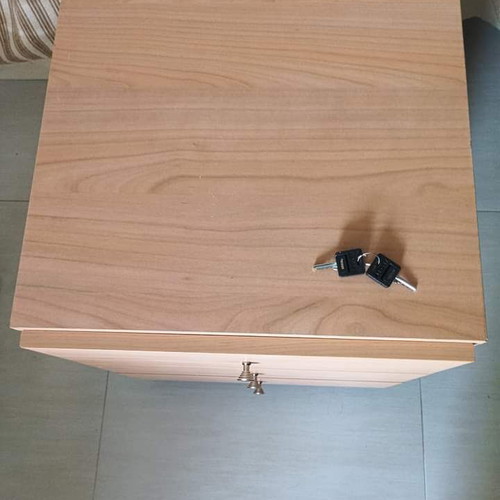 SATO office drawer like new, wheeled with three drawers and keys