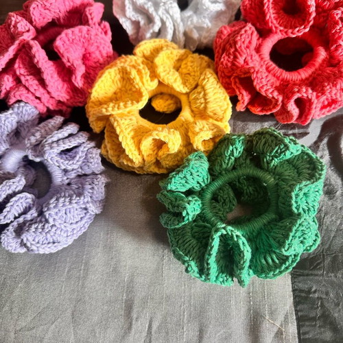 Handmade knitted scrunchies made to order, multicolor