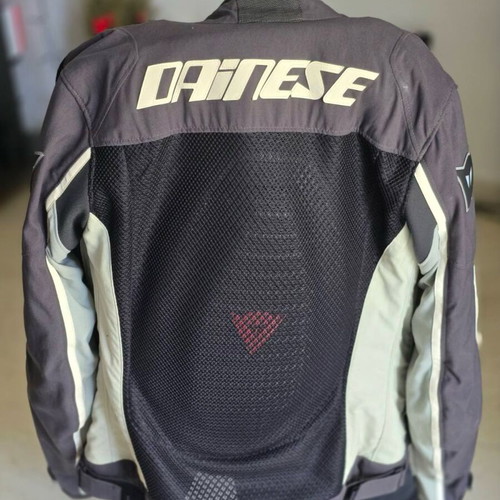 Dainese women's summer motorcycle jacket size 42 like new