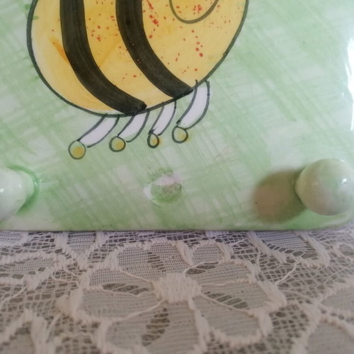 Ceramic kitchen hanger with enamel painting, like new