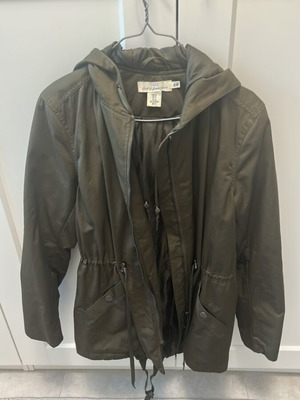 H&M thin jacket size M used, green