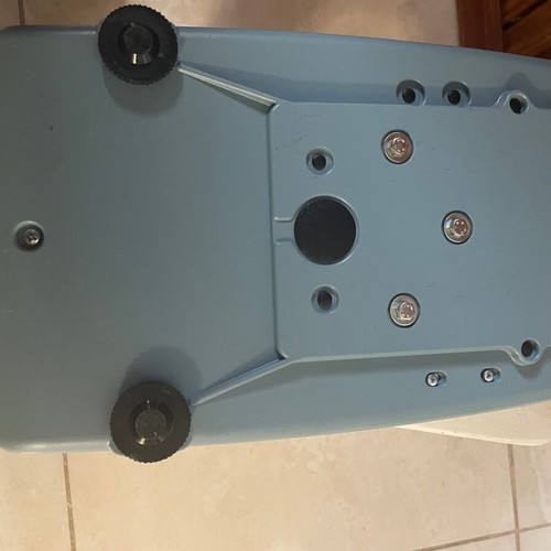 Scale like new