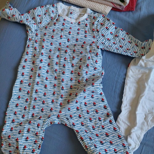 Baby bodysuits new, pack of 3, long-sleeve for 23 months