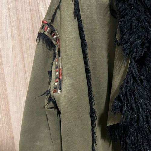 Vintage Khaki Coat like new with fur lining