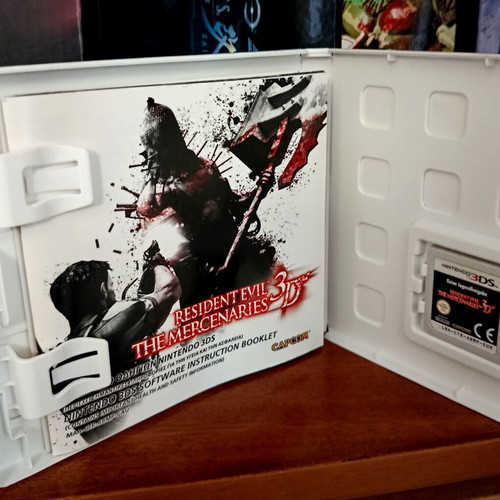 Resident Evil Mercenaries 3D Nintendo 3DS game like new, Greek edition
