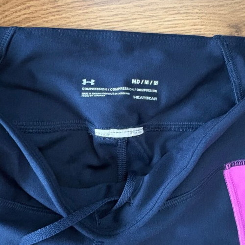 Under Armour women's set size M HeatGear compression fabric like new