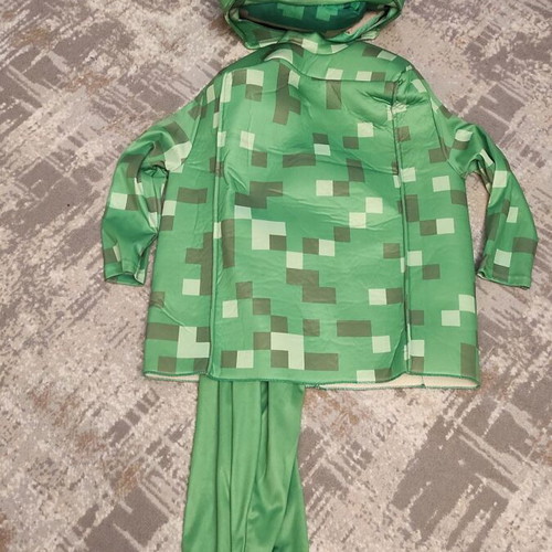 Minecraft Creeper costume for 8 years old like new