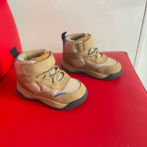 (22) Zara sneakers, canvas shoes, boots