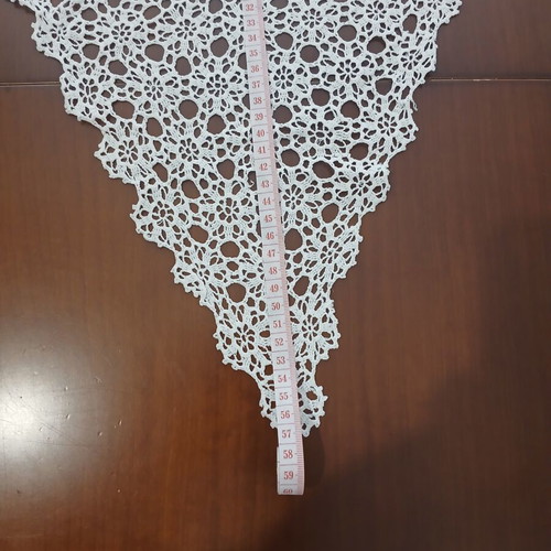 Vintage set of 3 diamond-shaped crochet doilies, handmade