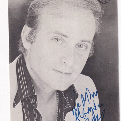 Giorgos Hatzinasios signed autograph card