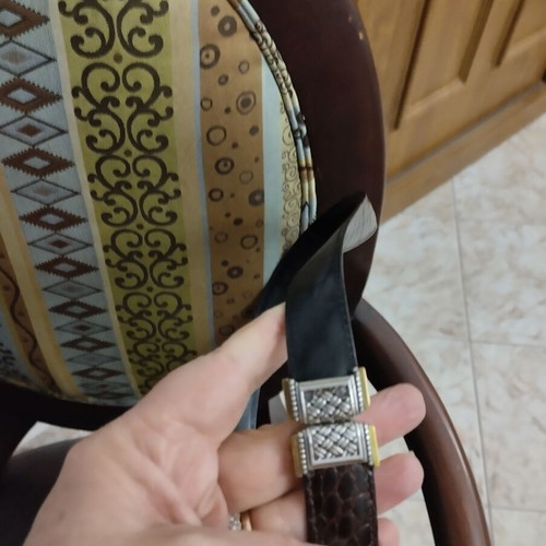 Double-sided belt black and brown like new, 95 cm