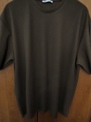 Zara T-shirt XL brown like new