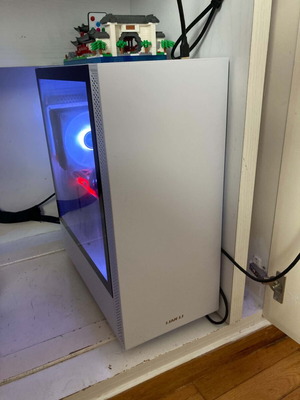 Gaming PC Ryzen 7 3700X RX 7700 XT 12GB 32GB RAM 1TB NVMe