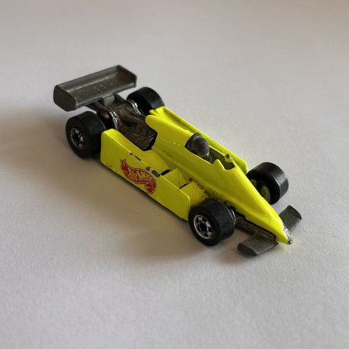 Hot Wheels 1991 Turbo Streak Neon Yellow μεταχειρισμένο