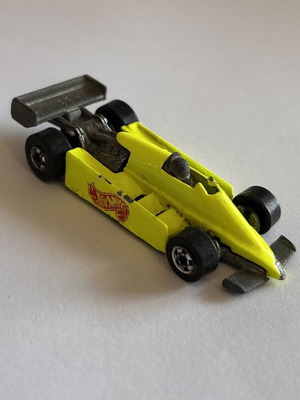 Hot Wheels 1991 Turbo Streak Neon Yellow μεταχειρισμένο
