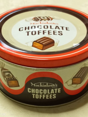 Κουτί Chocolate Toffees Mackintosh's σαν καινούργιο, συλλεκτικό, δεκαετίας 70
