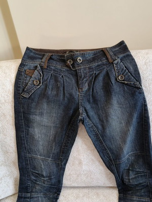 Stradivarius women's denim jeans, blue vintage wash