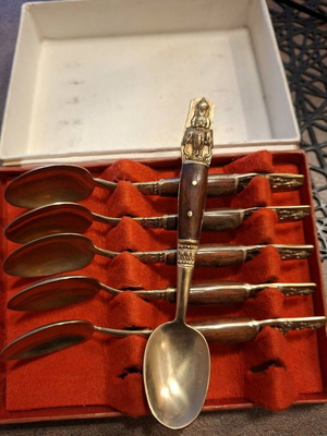 Set of spoons with Eastern motifs like new, 6 pieces