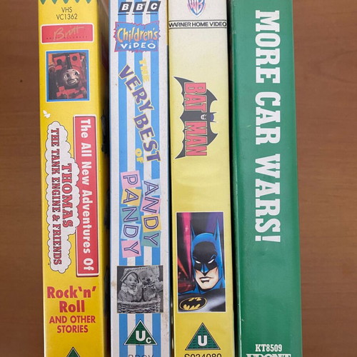 VHS video cassettes like new