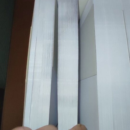 White envelopes 100 gsm self-adhesive pack of 10