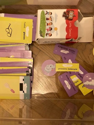 Word learning cards used, 101 pieces