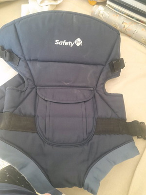 Baby carrier like new in excellent condition