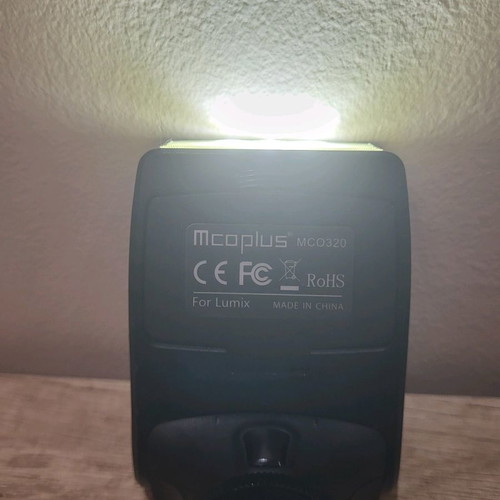 Speedlite MCO320 flash used, functional