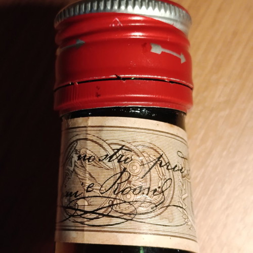 Martini Rosso vermouth sealed from the 70s