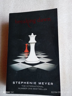 Βιβλίο Breaking Dawn της Stephenie Meyer μεταχειρισμένο, αγγλική έκδοση