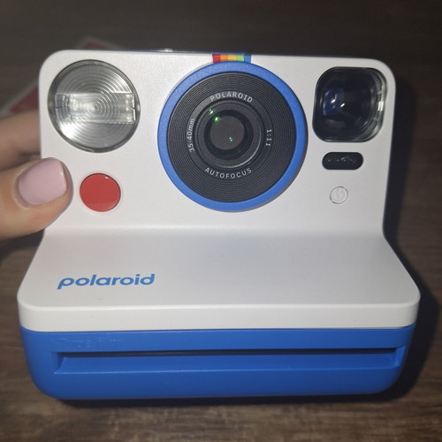 Polaroid camera new with bonus film packs