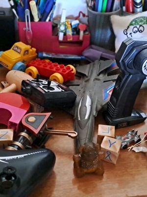 Toys with missing parts used, pack all together