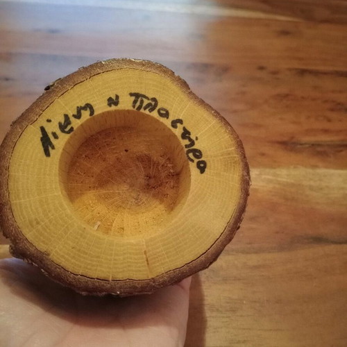 Candle holder for tealight like new, olive wood