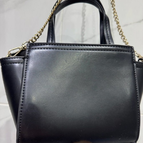 Zara shoulder bag black like new