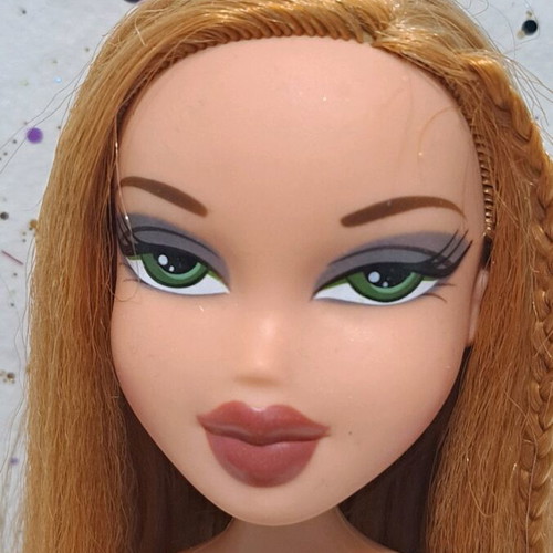 Bratz Sleep Over Meygan rare nude doll like new with minor flaws