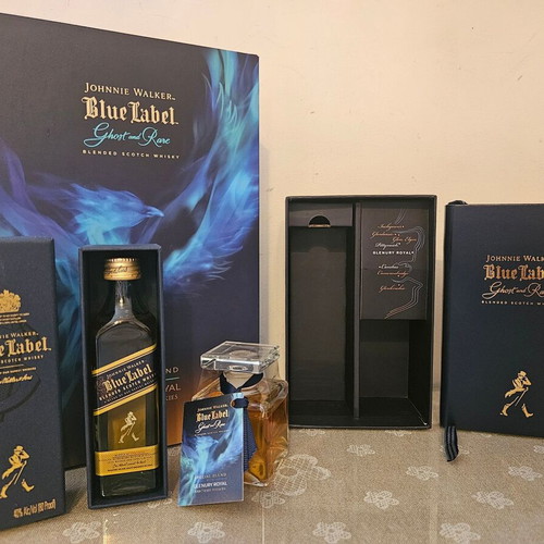 Johnnie Walker Glenury Royal Ghost & Rare Blue Label miniature set new