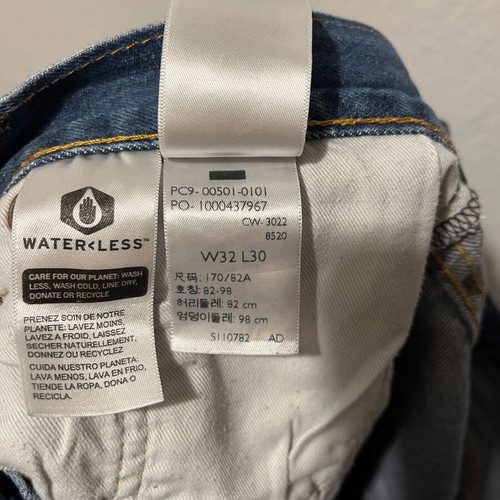 Levi's 501 men blue jeans pants used W32 L30