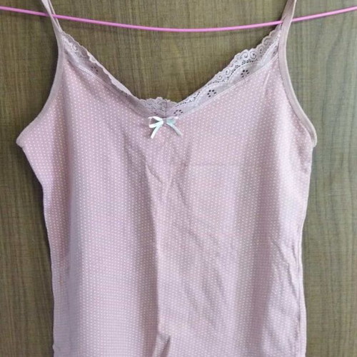 Women's tops pink and black like new, size M