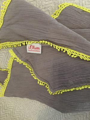 S.Oliver grey scarf with yellow trim