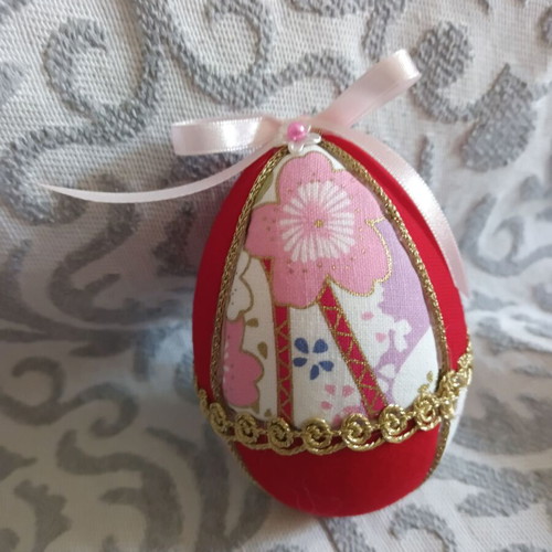 Set of 3 decorative Easter eggs 8 cm, like new, red