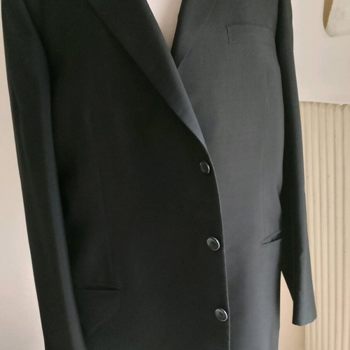 Black jacket like new, size XXXL