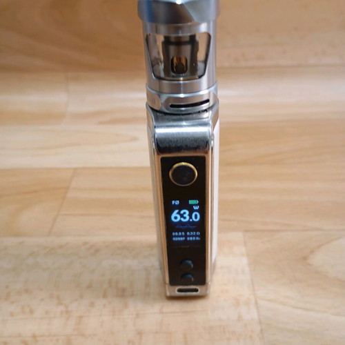 Electric cigarette used, like new, good working condition