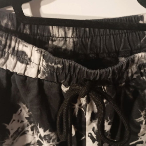 Shein shorts used, pack of 3, size small, black and white