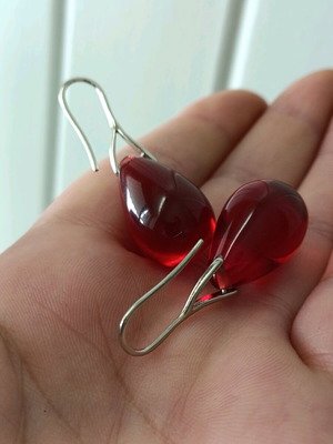 Women's lightweight stainless steel earrings with glass drop new