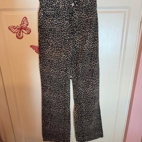 Leopard print jeans new XS