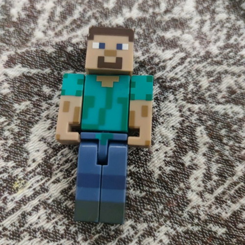 Minecraft Steve in like new condition
