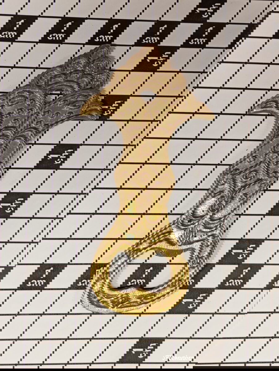 Ανοιχτήρι μπουκαλιών μπρούτζινο συλλεκτικό μεταχειρισμένο με περίτεχνο ανατολίτικο σχέδιο