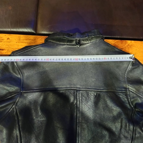 Jacket Leader Vainas leather, like new, black, thick material