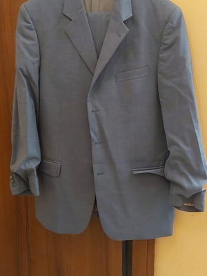 Men's suit size 52 like new