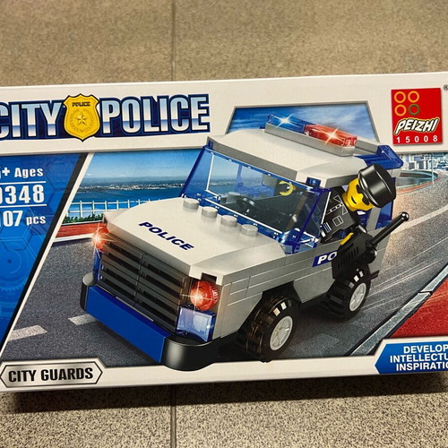 City Police building blocks new, 107 pieces