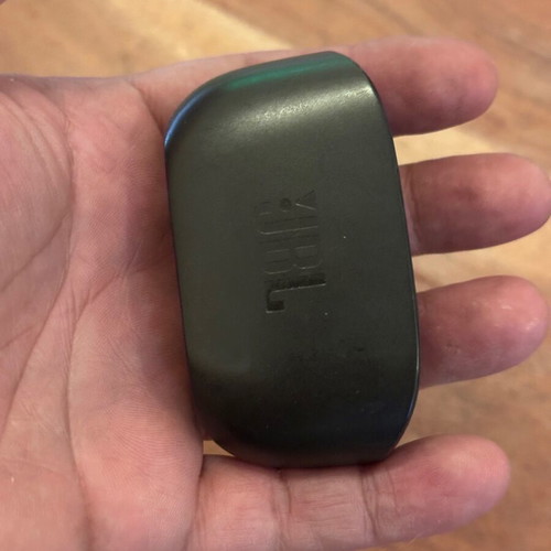 JBL Wave Buds wireless earbuds like new